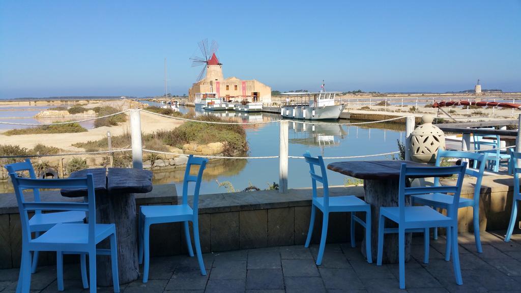 Sunrise Stagnone - Kitesurf Spot Bed & Breakfast Marsala Bagian luar foto